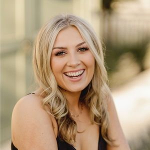 Meet your Posher, Gabi